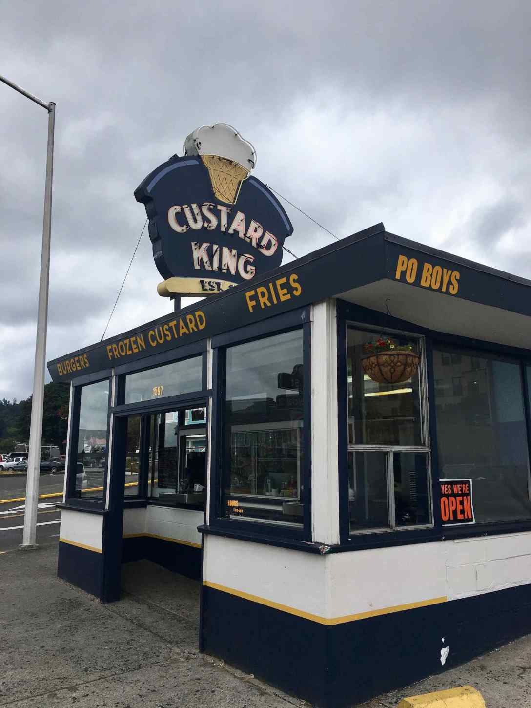 Custard King Dairy Bar Astoria Oregon