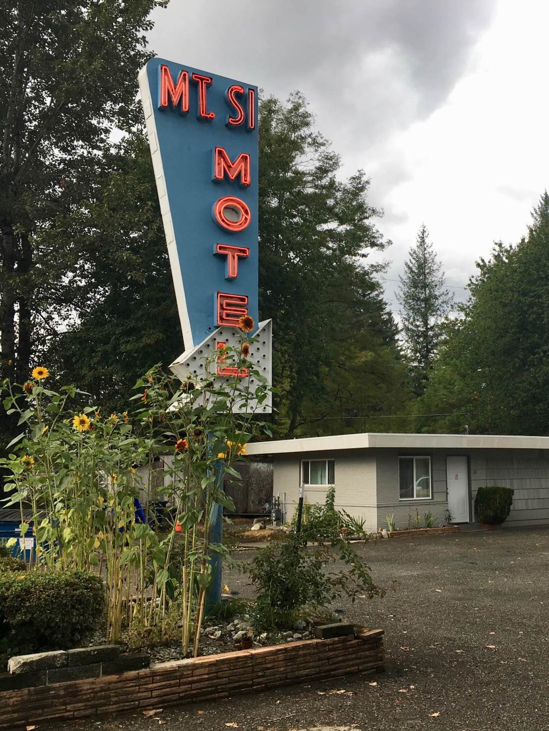 Mt. Si Motel North Bend, Washington - Twin Peaks Filming Location