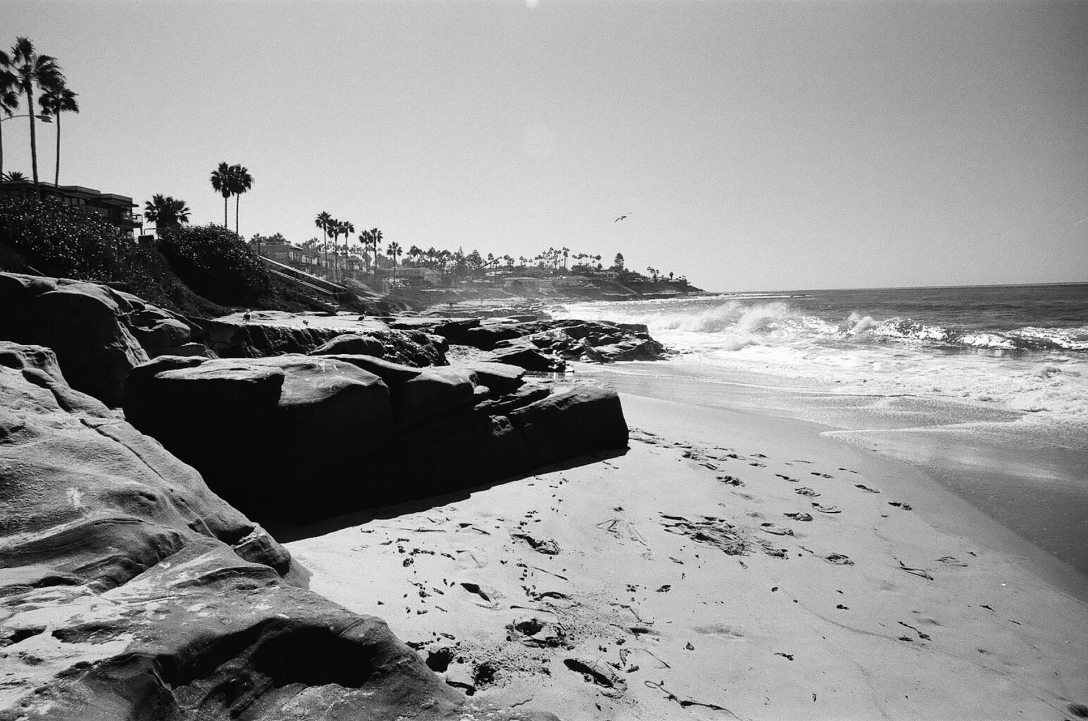 Windansea Beach in La Jolla 35mm film photography Kodak Tri-X black and white San Diego California Nikon F2