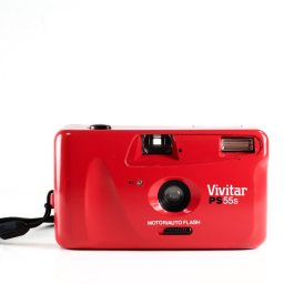 Goofing Around with the Vivitar PS55s: A Fun (and cheap!) 35mm Point-and-Shoot Camera