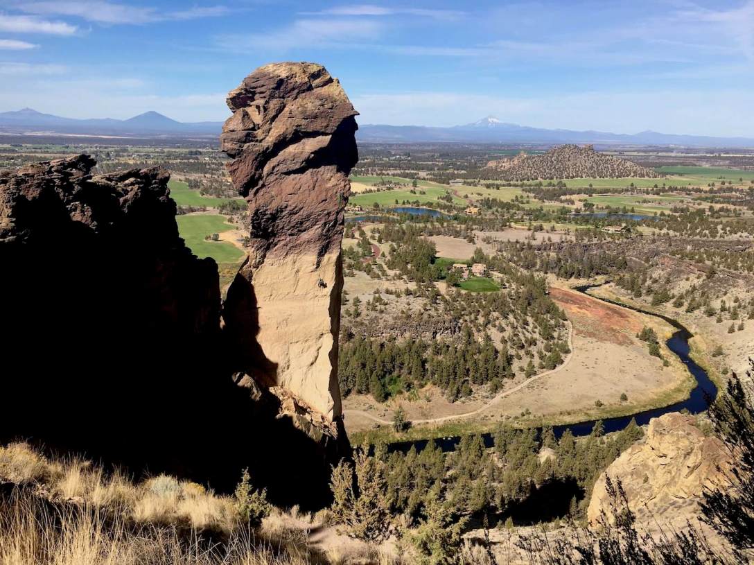 Rock climbers on Monkey Face Pinnacle in Smith Rock State Park, Oregon
