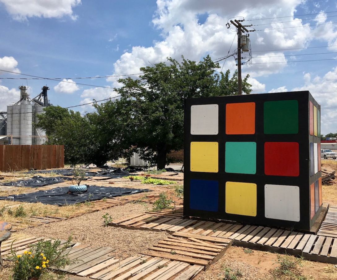 Giant Rubiks Cube at the Turquoise Coffee Stop in Chillicothe, Texas